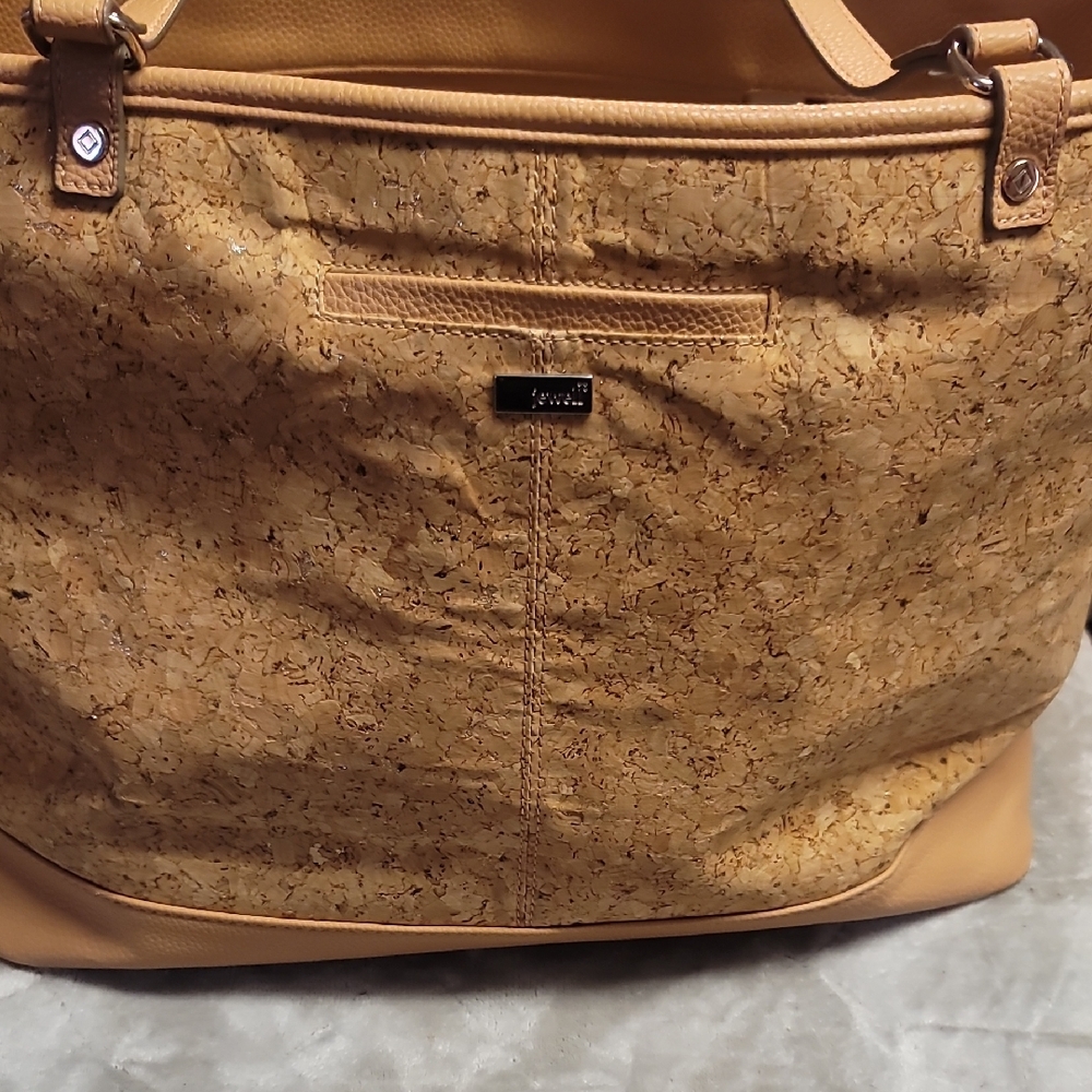 Cork-Textured Women’s Tote Bag in Tan